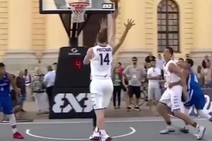 那时还很青涩！视频回顾普理查德当年代表美国参加3×3比赛